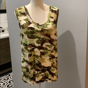 SimplyVera tank top